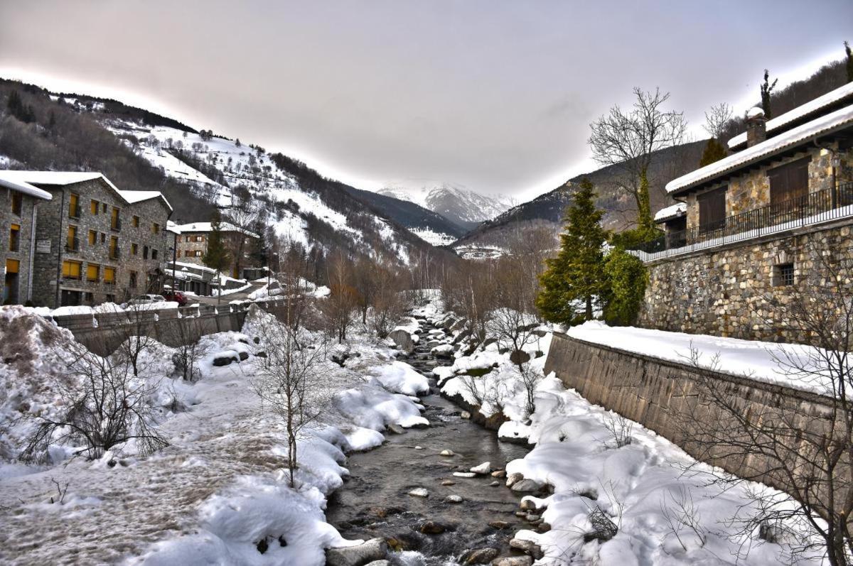 Llanars, En Vall De Camprodon Vistas Montana De Frente, Ascensor, Orientacion Sur, Chimenea, Wifi, Mollo Park, Vallter, Hipica, Golf Bagian luar foto